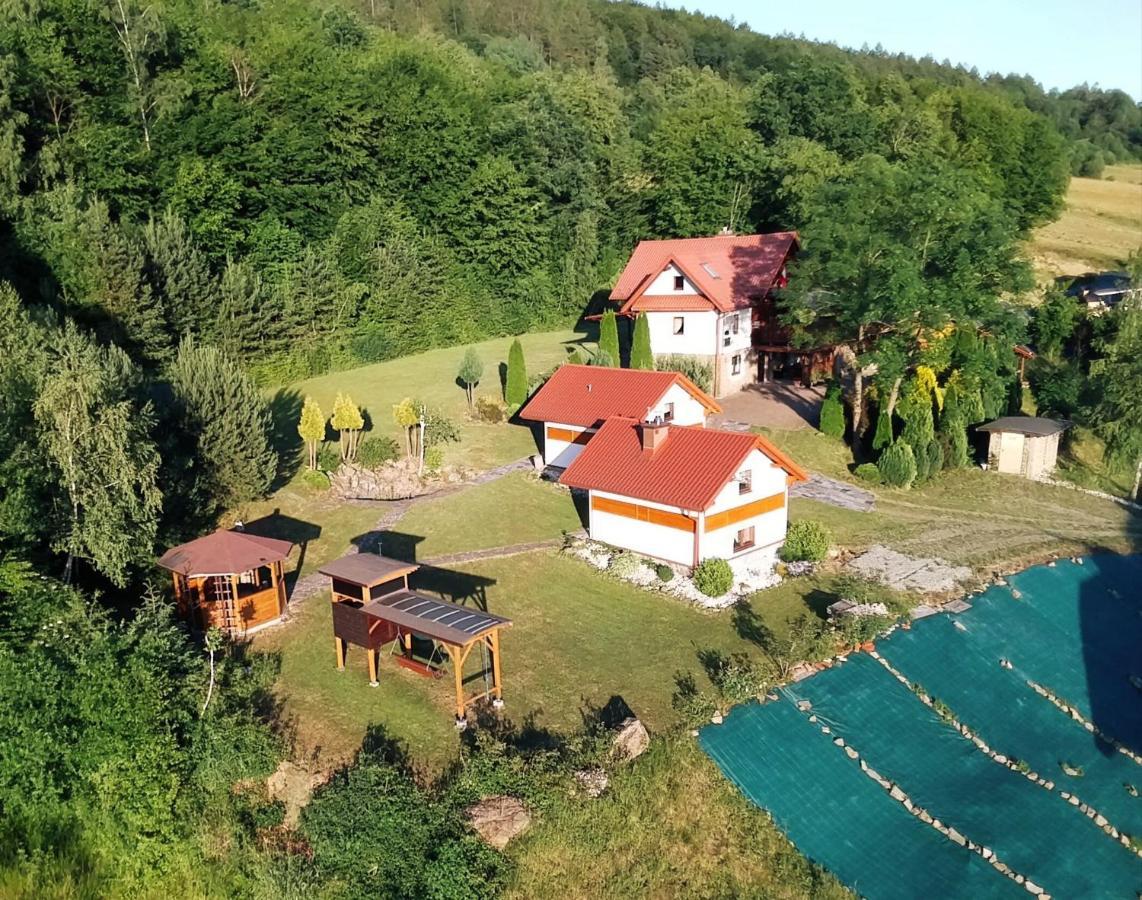 Dobranocka Hotel Malastow Bagian luar foto