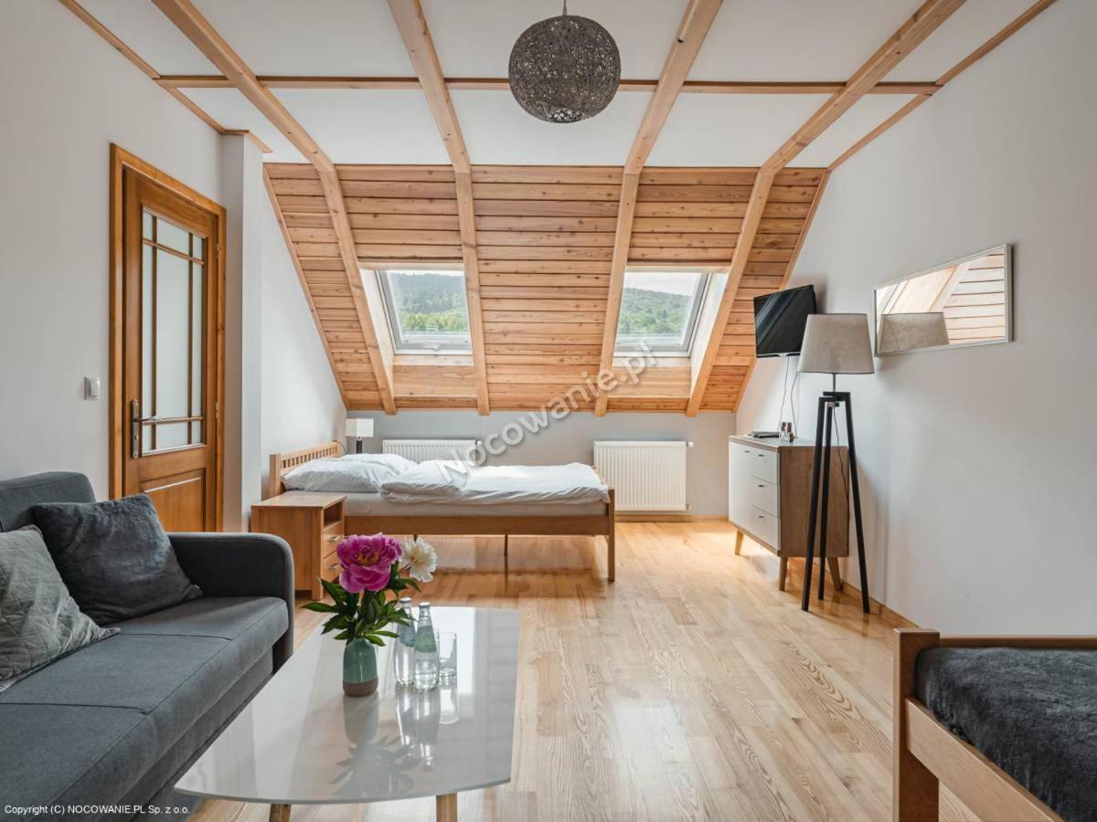 Dobranocka Hotel Malastow Bagian luar foto